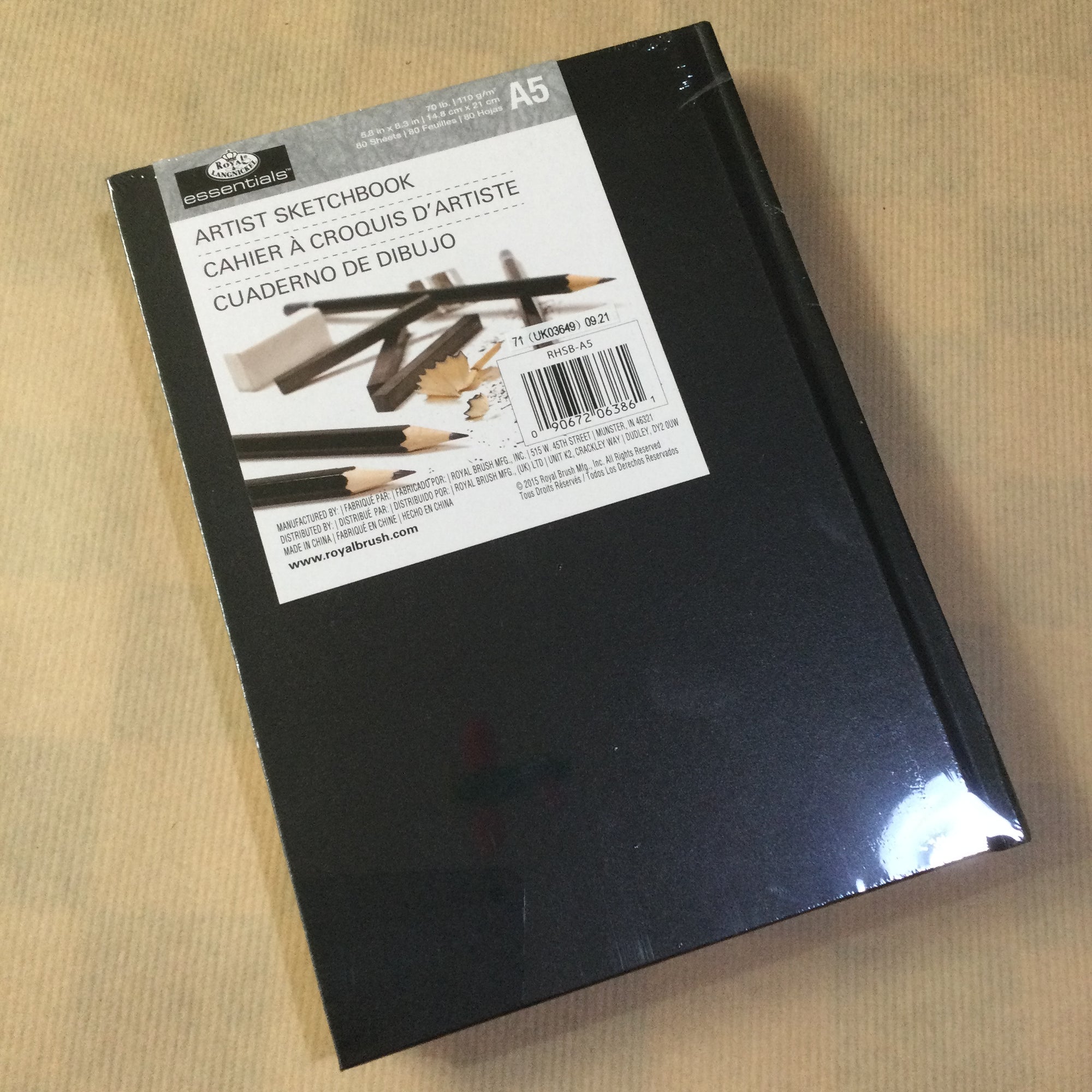 Essentials Black Hardback Sketchbook A5