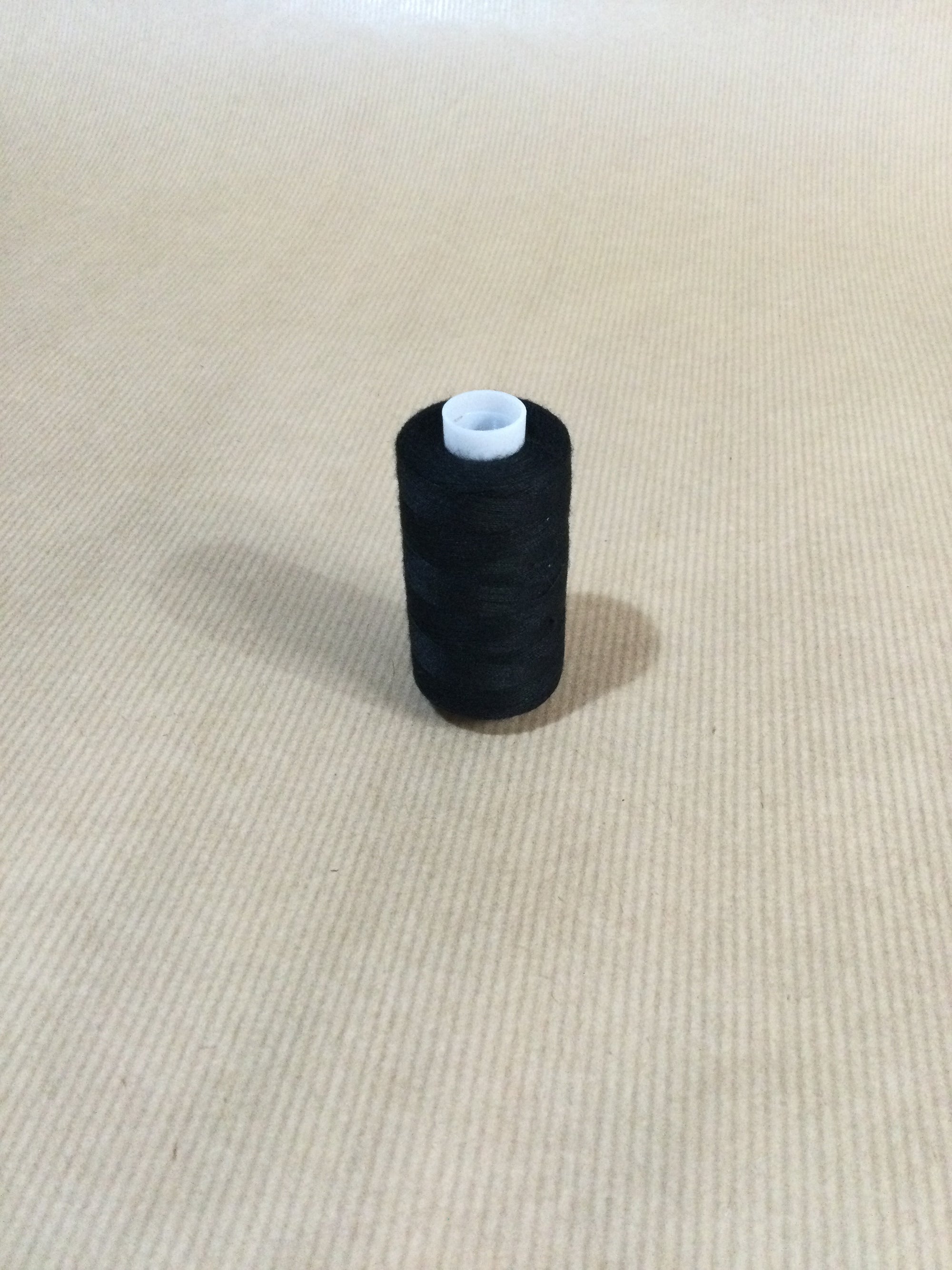 Thread in Black and White - 500m Spool