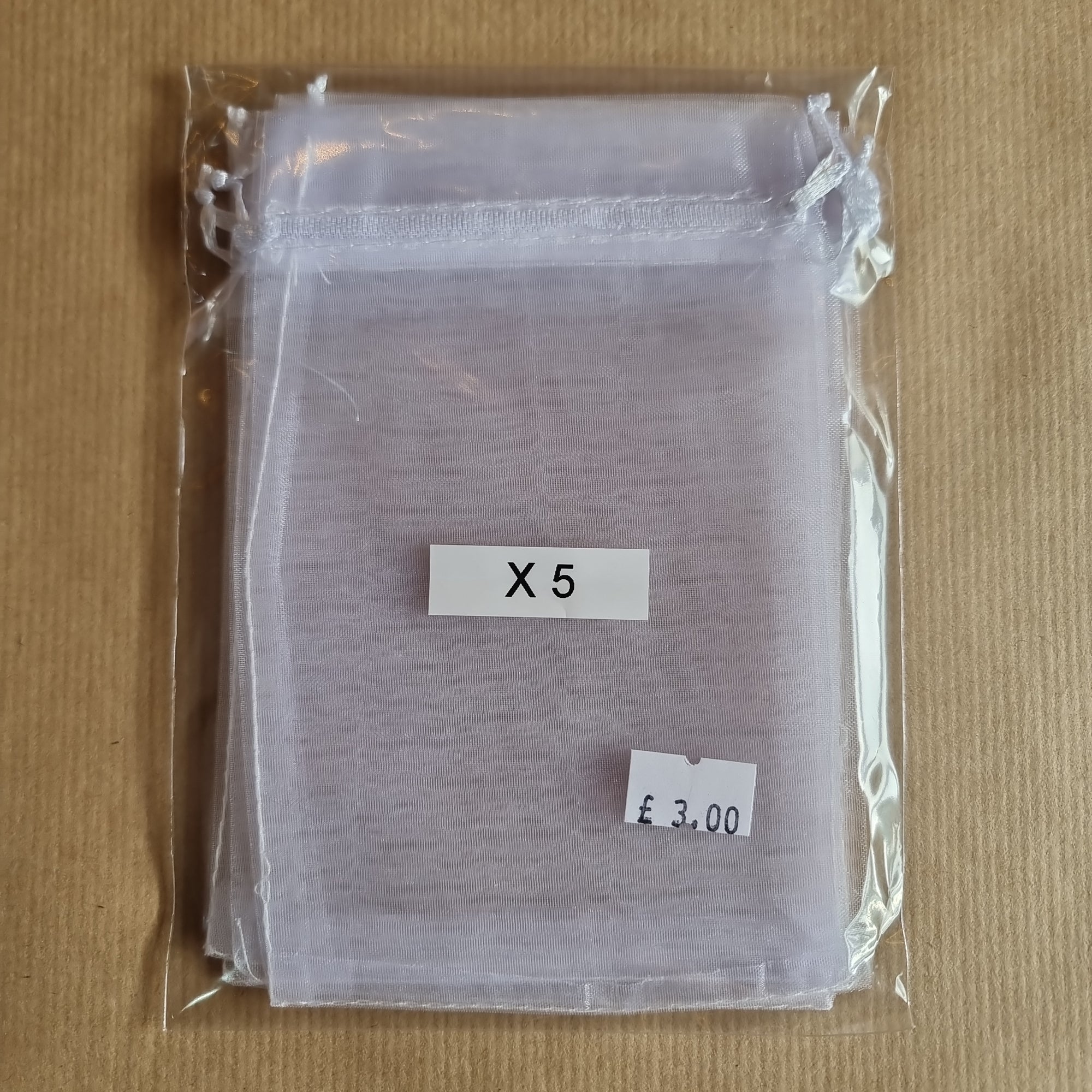 5 White Gift Bags