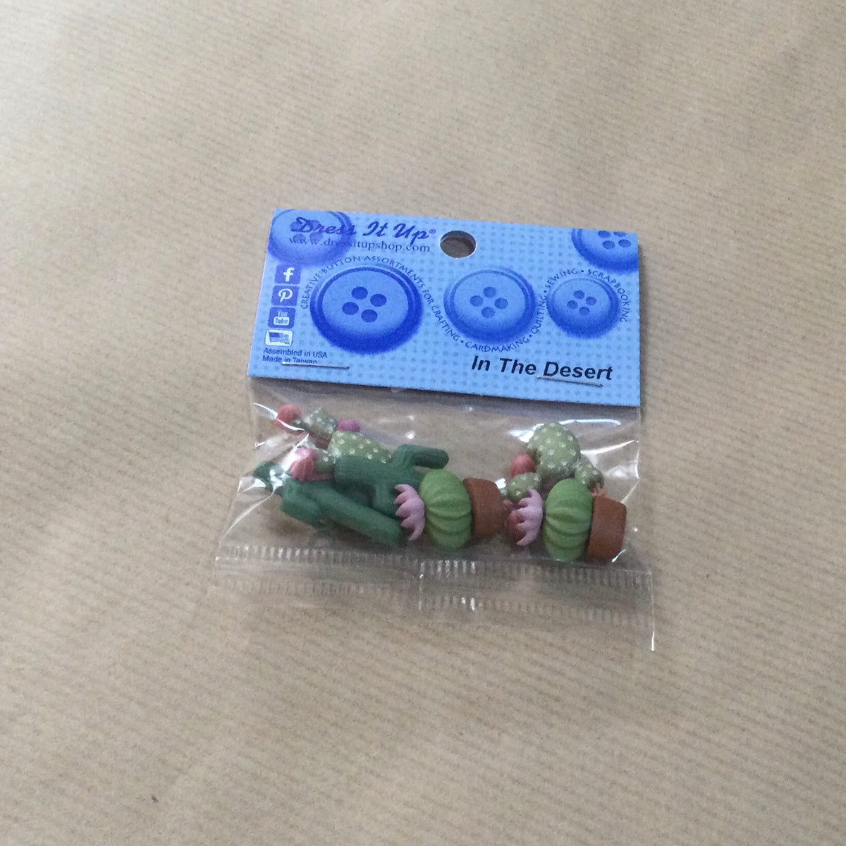 Assorted Novelty buttons - Dress it up