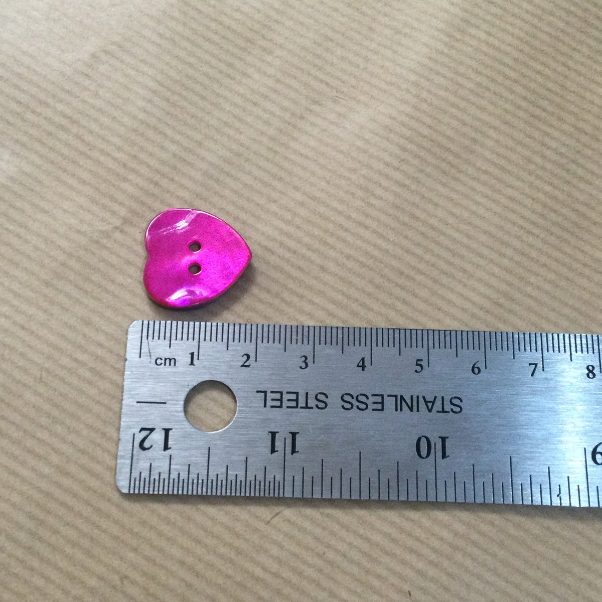 Heart shaped buttons - pearlescent pink