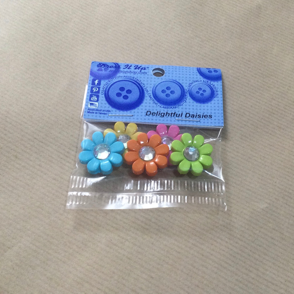 Assorted Novelty buttons - Dress it up