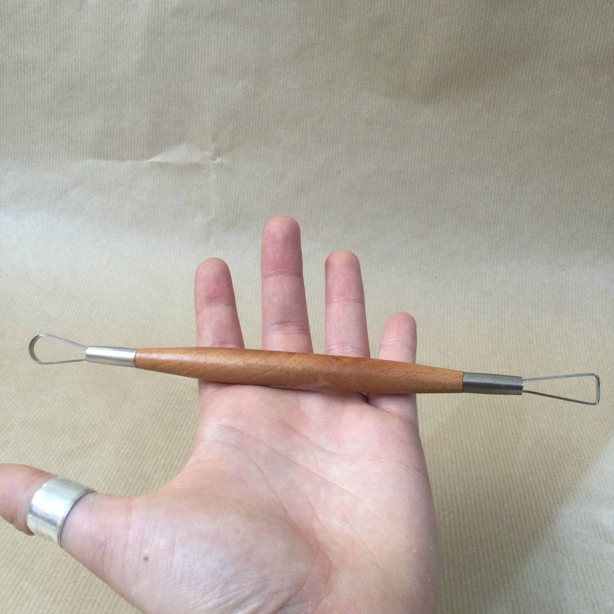 Double ended wooden handle Loop Tool