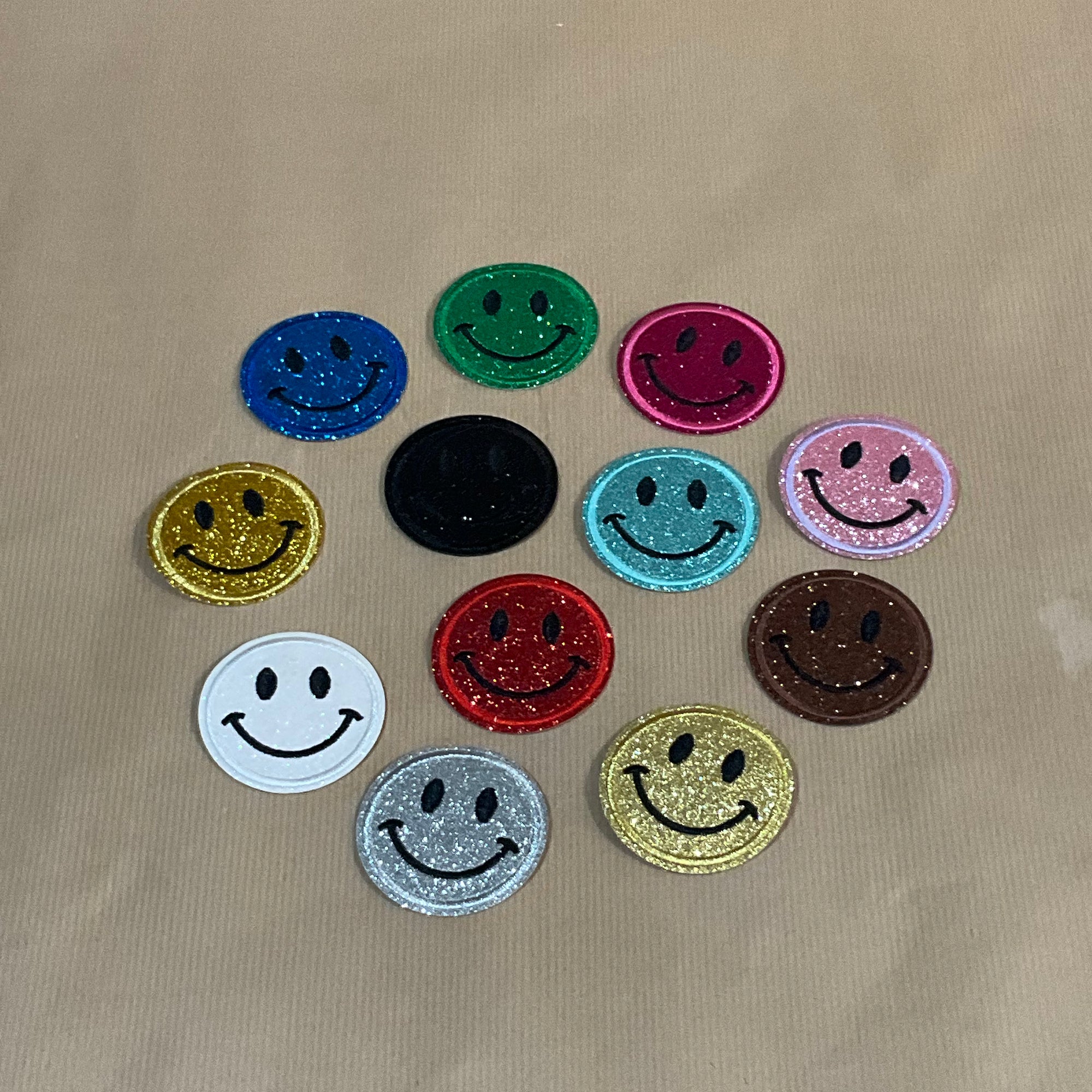 Glittery smiley iron-on patches