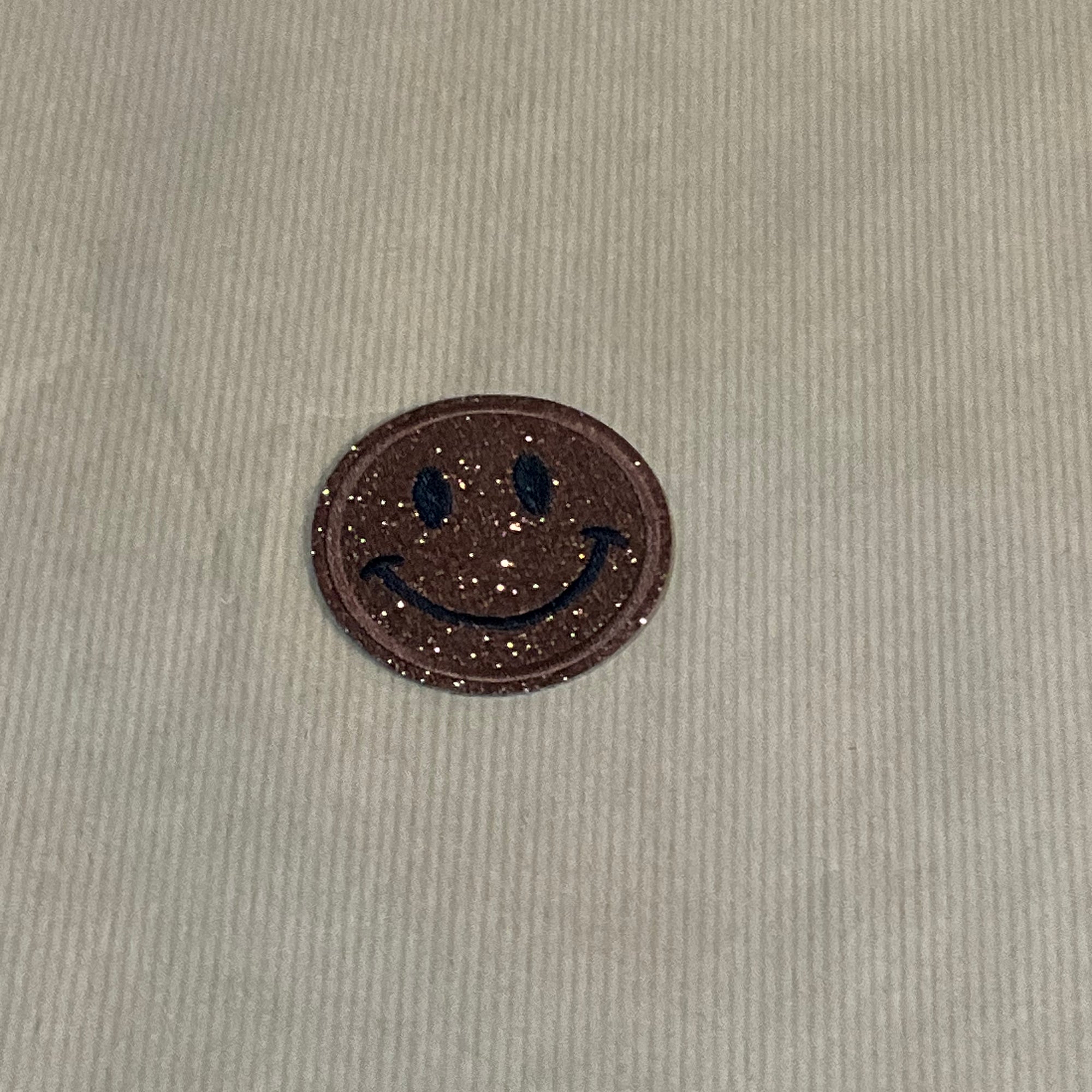 Glittery smiley iron-on patches