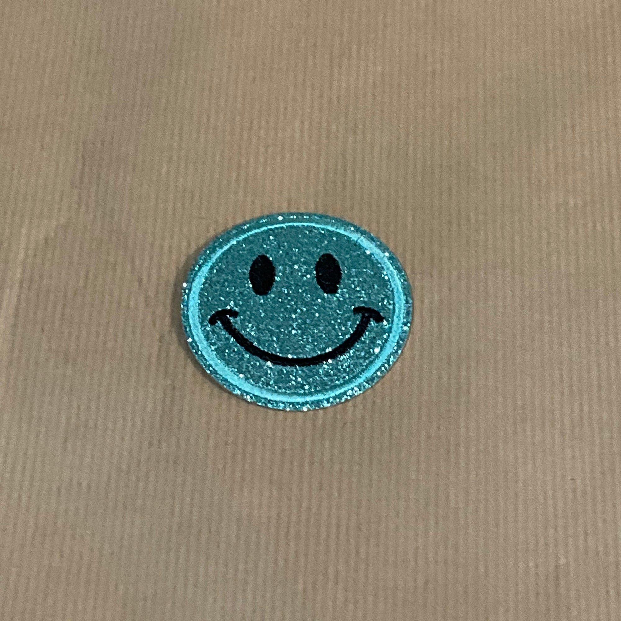 Glittery smiley iron-on patches