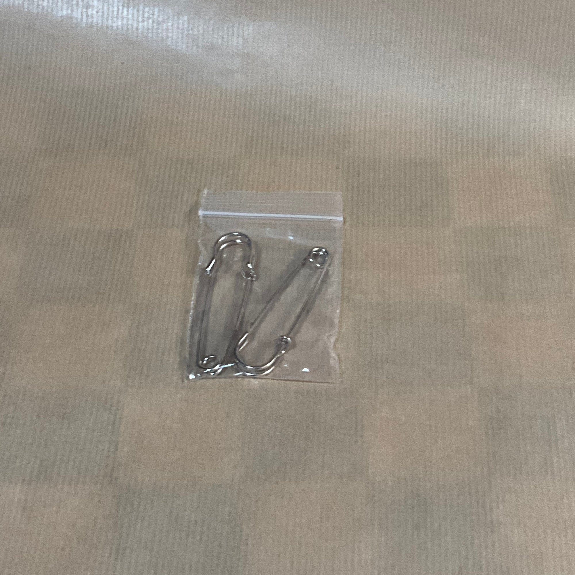 2 pack large safety pins